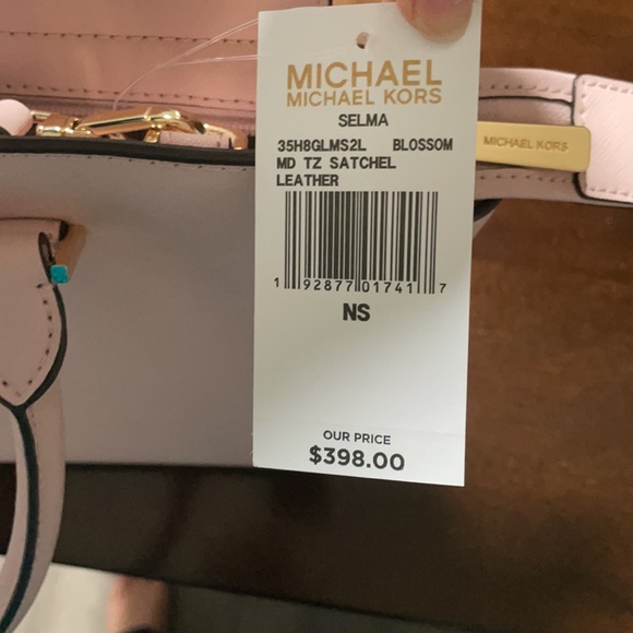 Michael Kors purse - Picture 6 of 8